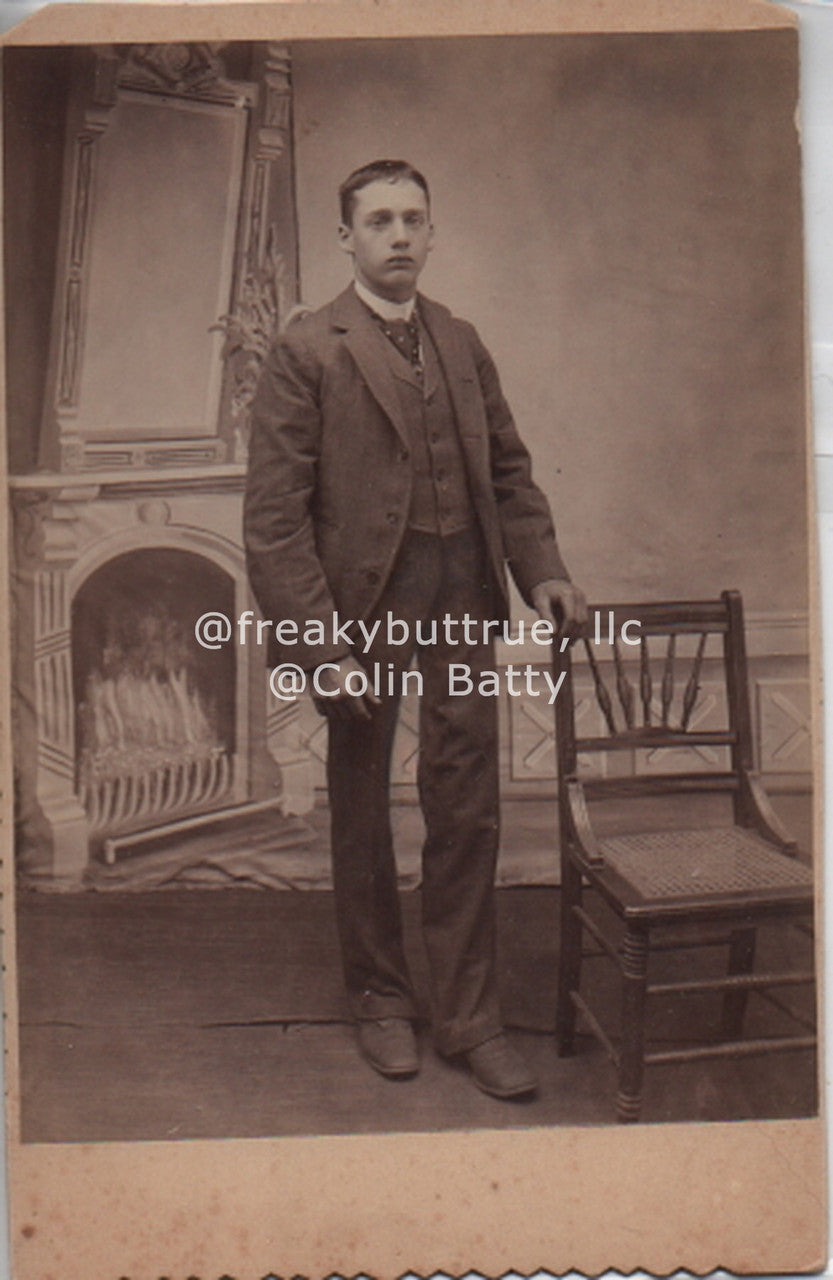Long Bow Legs Print by Colin Batty