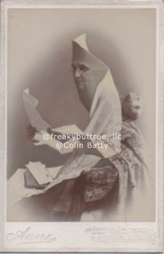 Original Cabinet Card - CC119 Paper Lady Reading