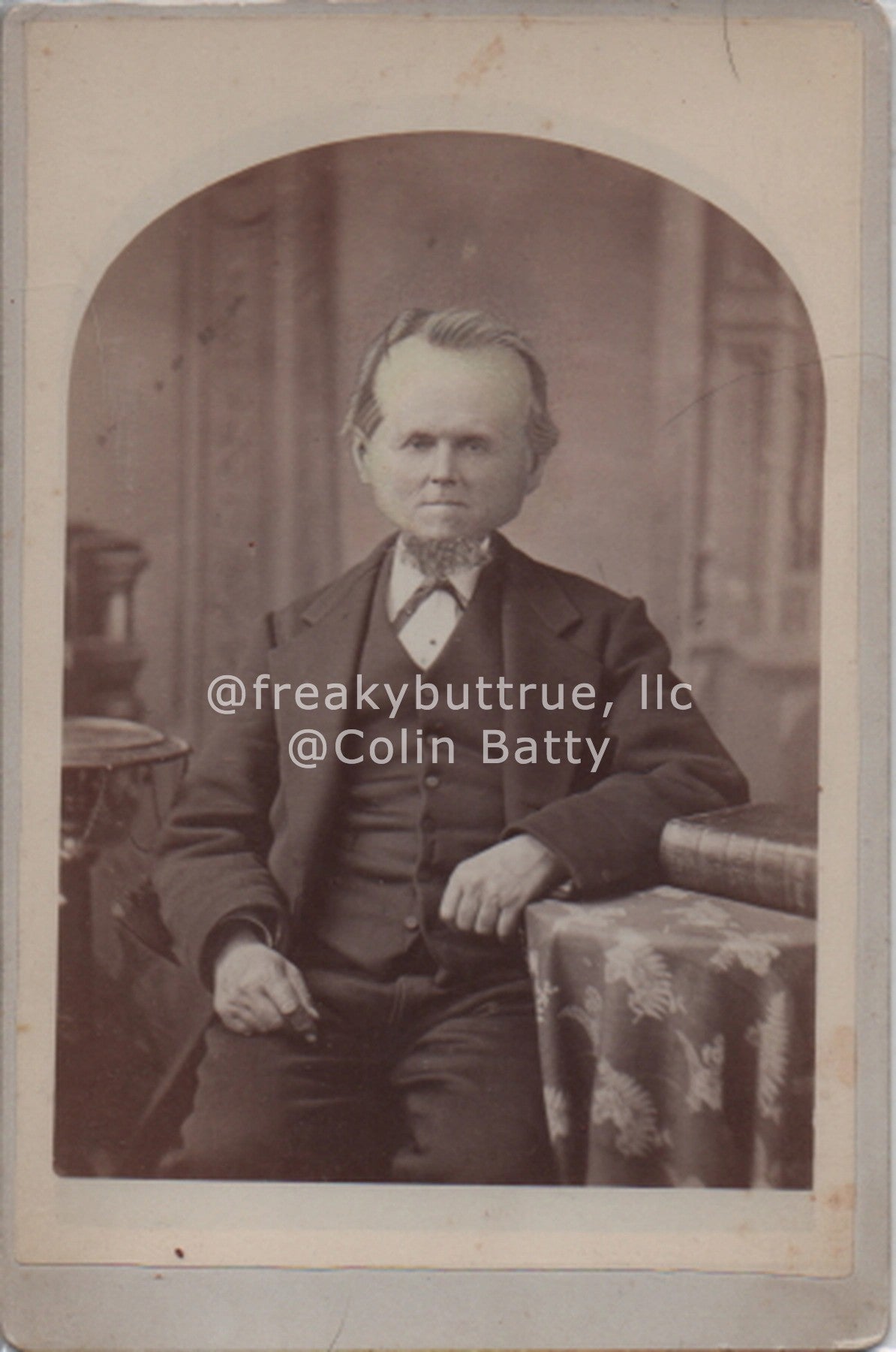 Original Cabinet Card - CC179 Seated Round Headed Man